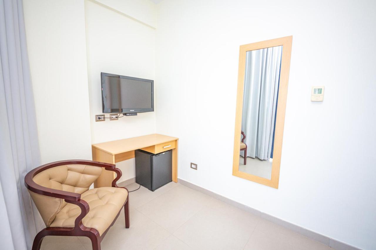 Hotel Borshi Ngoại thất bức ảnh