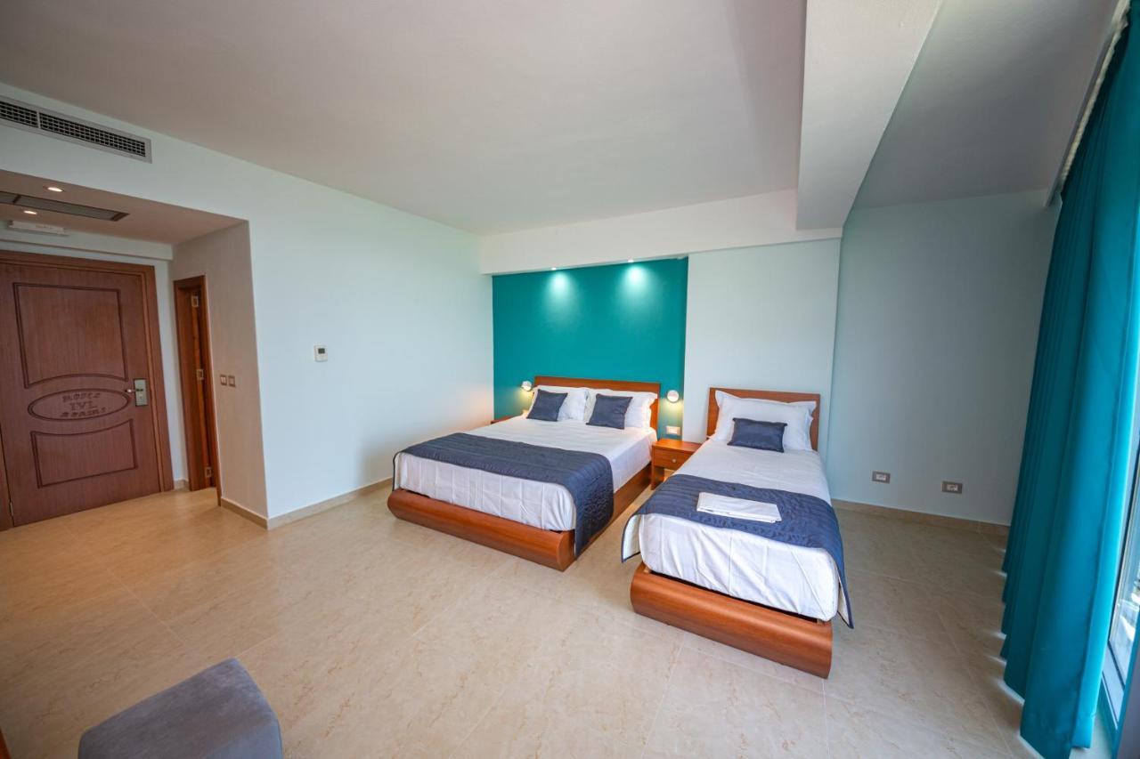 Hotel Borshi Ngoại thất bức ảnh