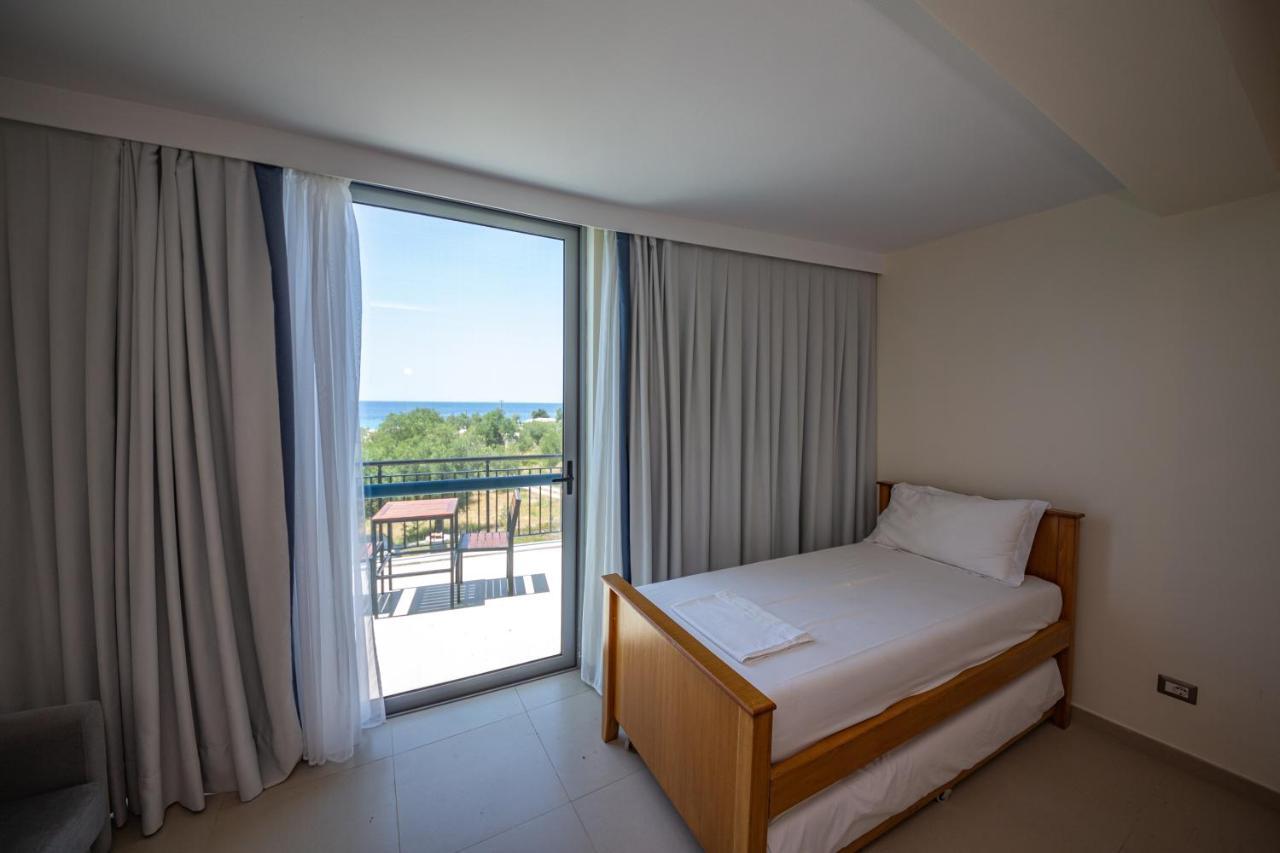 Hotel Borshi Ngoại thất bức ảnh