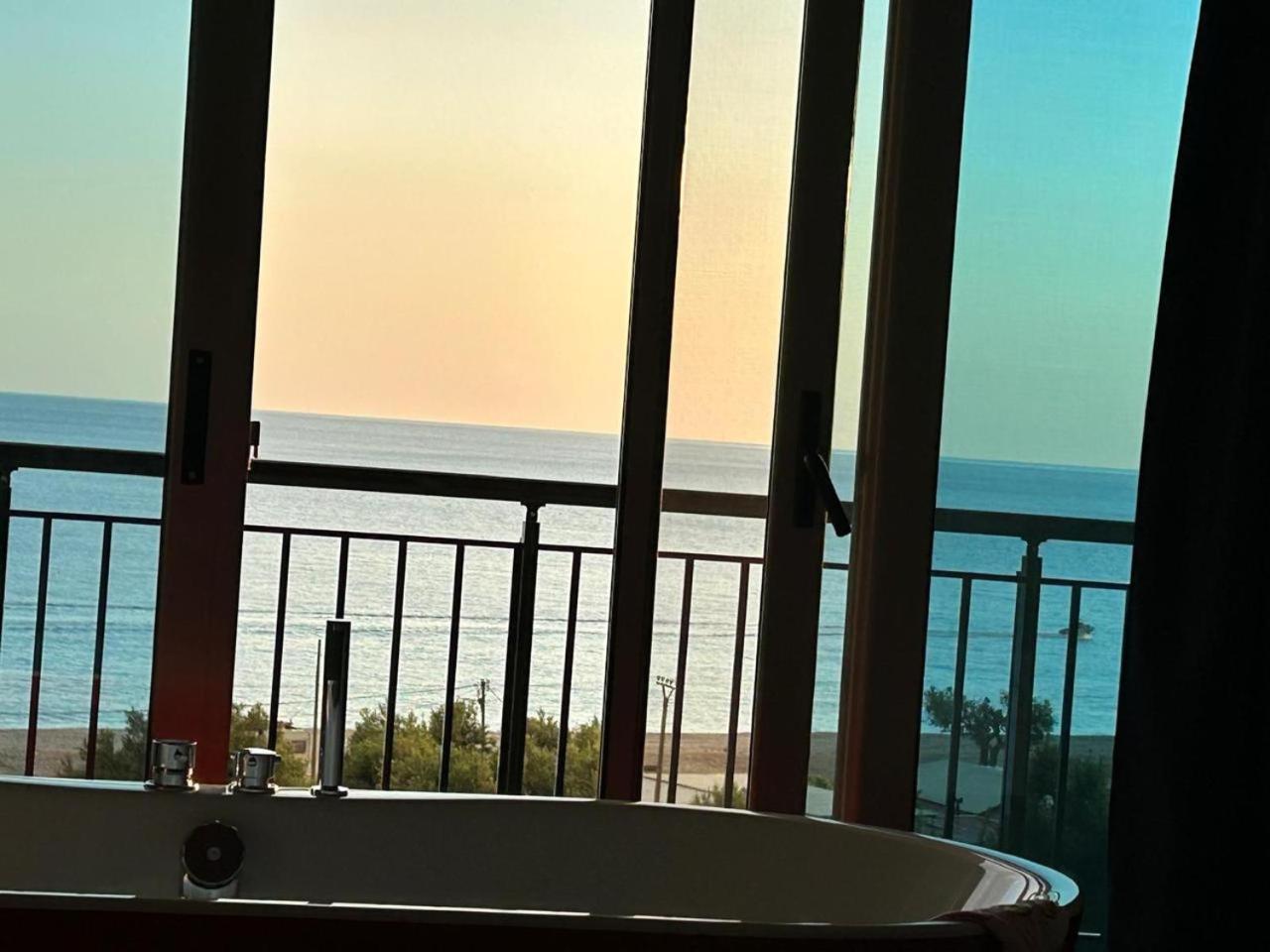 Hotel Borshi Ngoại thất bức ảnh