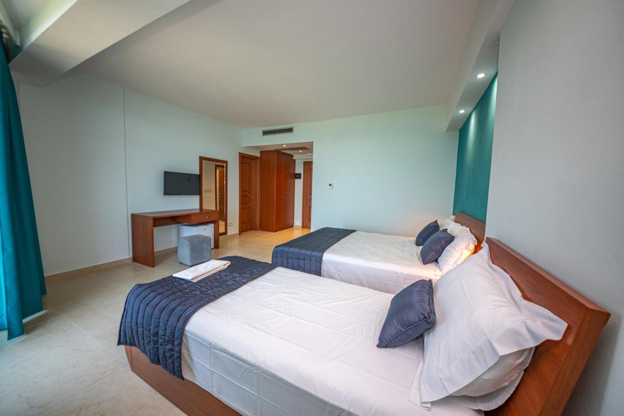 Hotel Borshi Phòng bức ảnh